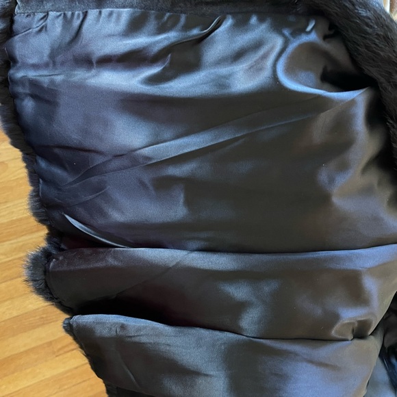 Real Rabbit Fur Coat - Picture 5 of 5